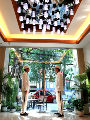 Silver Hotel