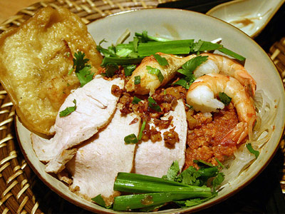 (Southern Vietnam Food) Hu Tieu Noodle in Sa Dec