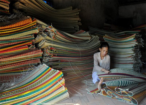 Machine-made mats
