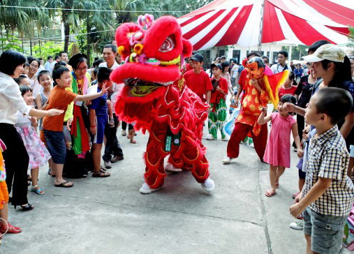 A lot of activities towards Mid-Autumn Festival celebrations