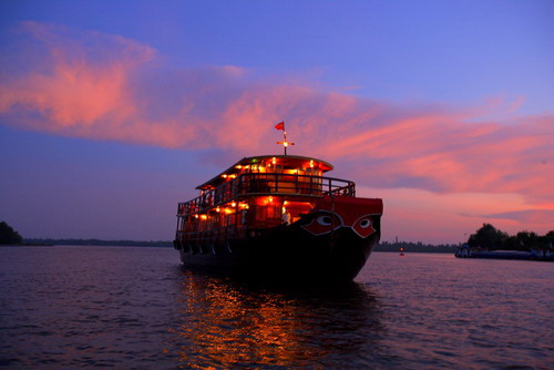 Le Cochinchine Cruises