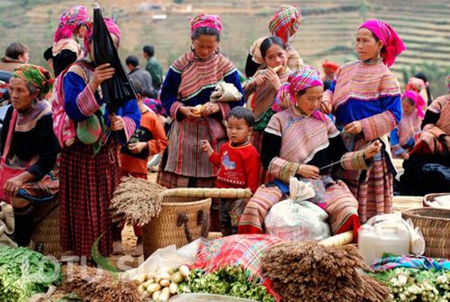 Bac Ha fair 