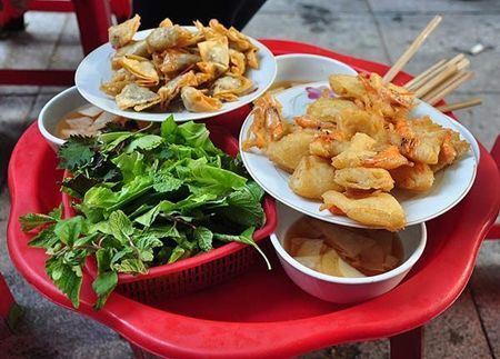 Vietnam street foods