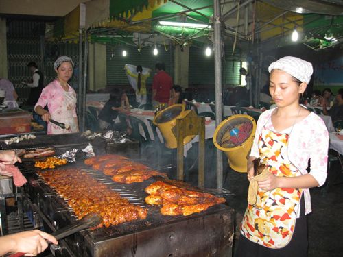 Ben Thanh night market 3