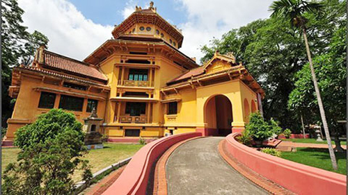 National Museum of Vietnamese History National Museum of Vietnamese History