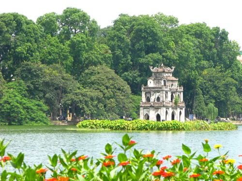 Hoan Kiem Lake