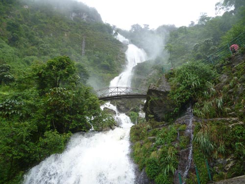 Bac Waterfall