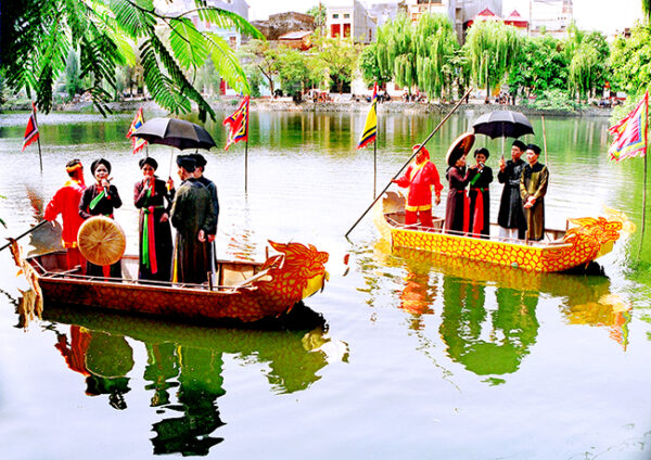 Artists performing traditional folk music at Lim Festival