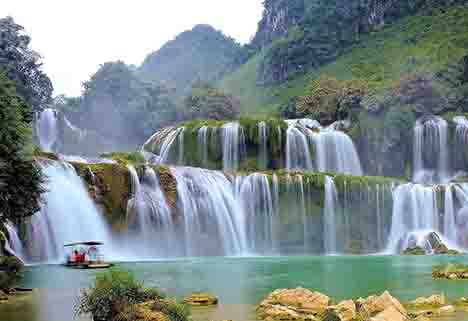 10 Days Northeast Vietnam Adventure Tour