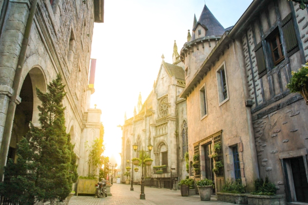 A medieval themed valley in Ba Na Hills.