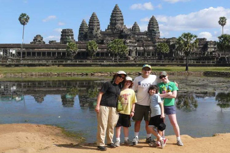 Cambodia and Vietnam Tour for Family in 13 Days
