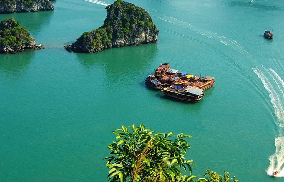 Travel to Vietnam from Australia with private tours for Australian