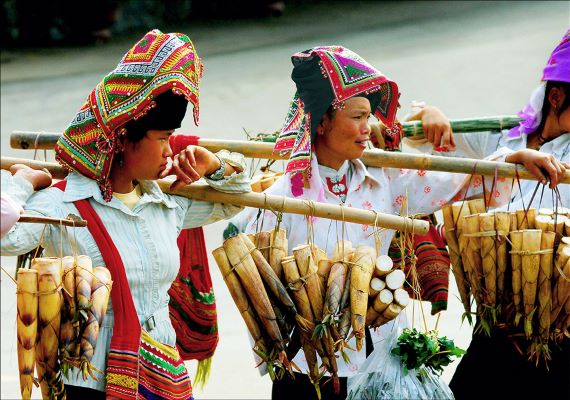 TOP 10 Best Markets of Ethnic Minorities in Northern Vietnam