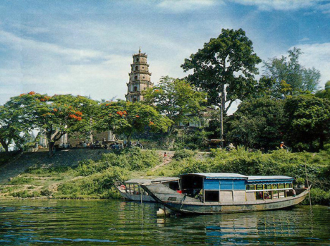 Huong River