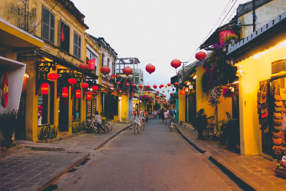 Marvelous Central Vietnam Tour to Hue, Da Nang, Hoi An in 3 Days