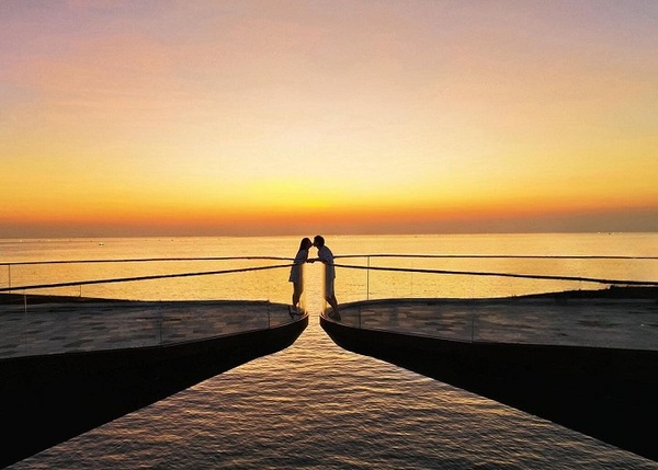 Love Bridge in Vietnam – Ideal Honeymoon Destinations