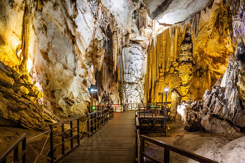 Majestic Paradise Cave in Quang Binh, Vietnam