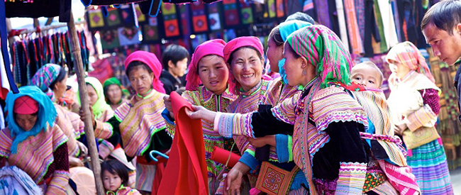 Local women gathering at Bac Ha Market