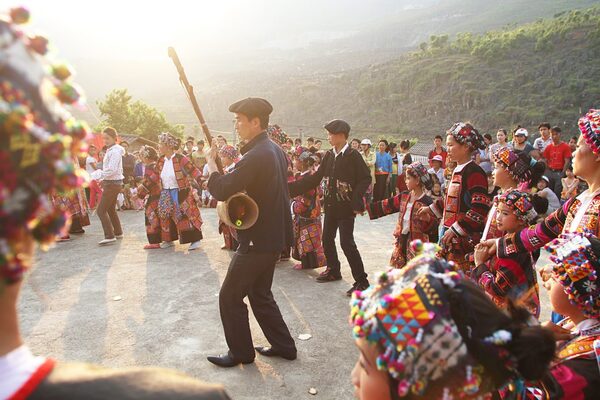 Lolo people celebrate the praying rain ritual (photo: Heritage Magazine)
