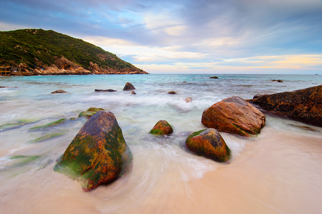 Sunset on Binh Ba Island