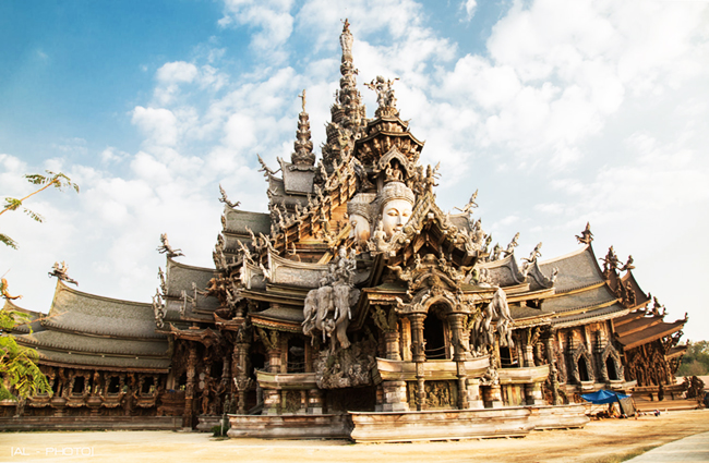 The Sanctuary of Truth, Pattaya