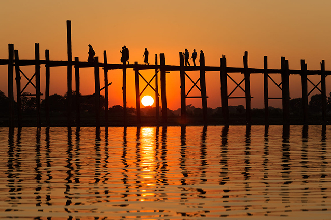 U Bein bridge at sunset