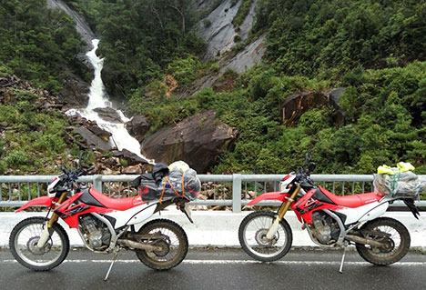 Challenging 5 Days Northern Vietnam Motorbiking