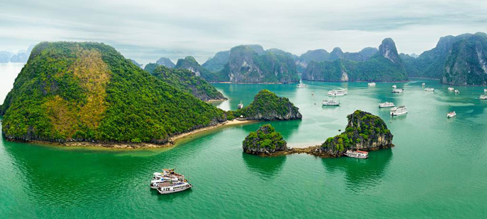 Halong, a must see destination in Vietnam